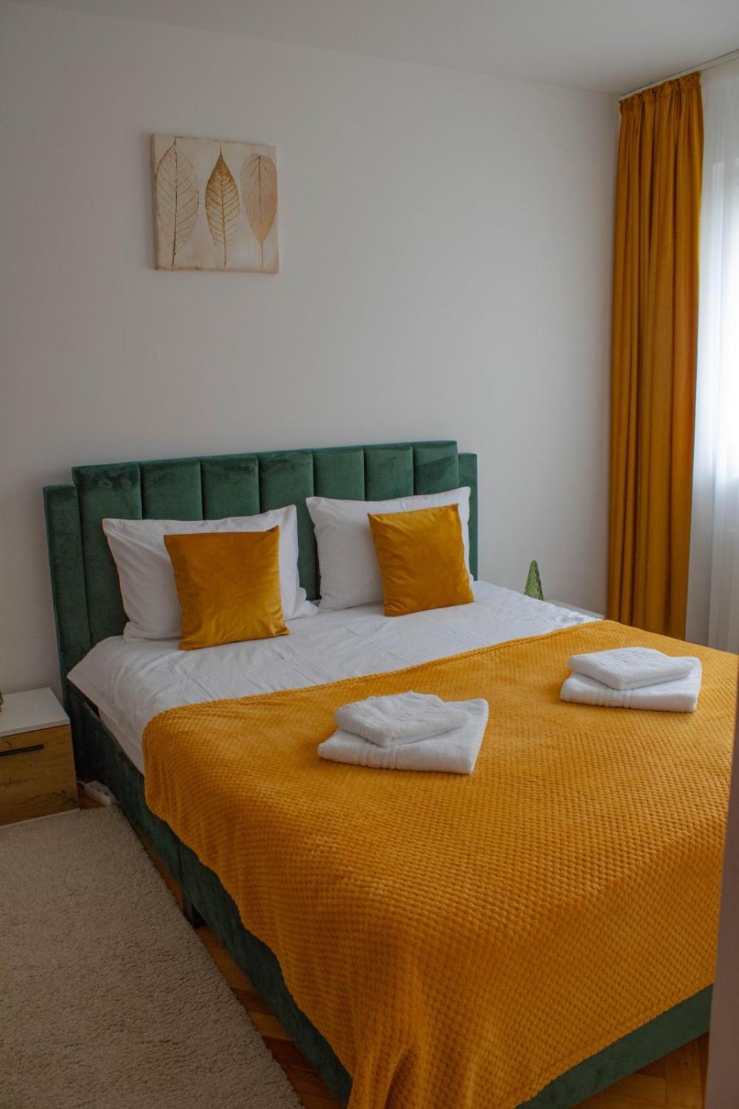 Apartament Aleea Minerva Braşov Esterno foto