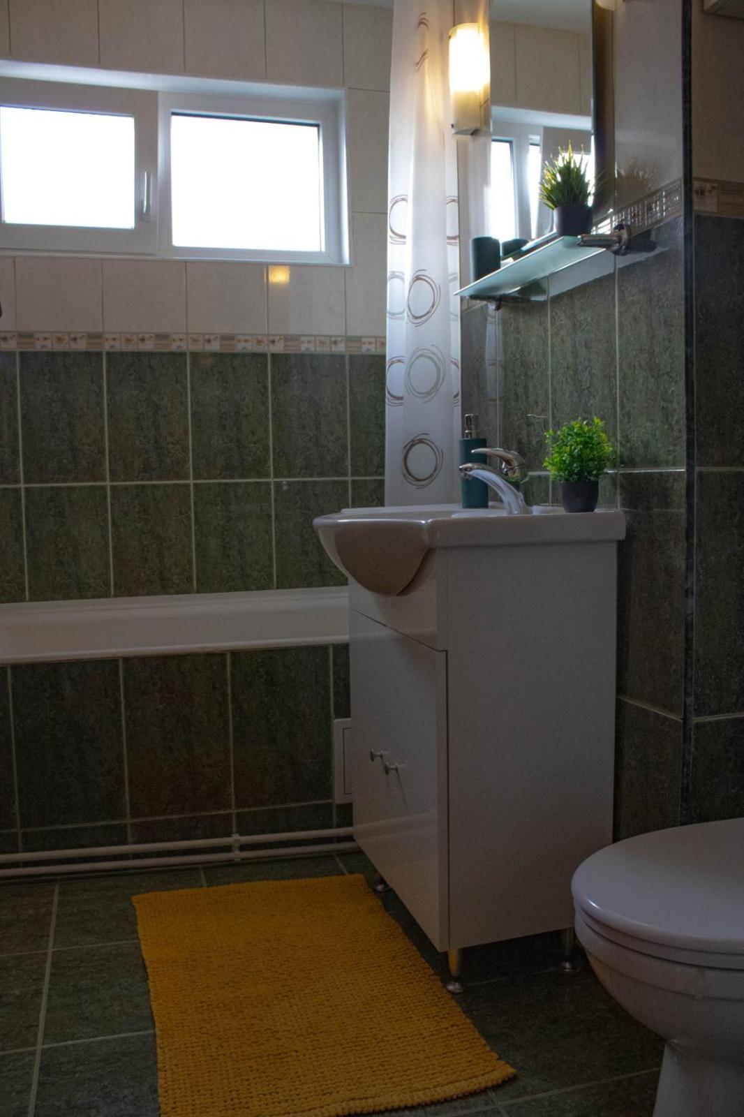 Apartament Aleea Minerva Braşov Esterno foto